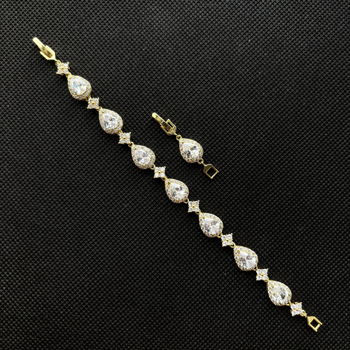 STELLAR STAR BRACELET | GOLD