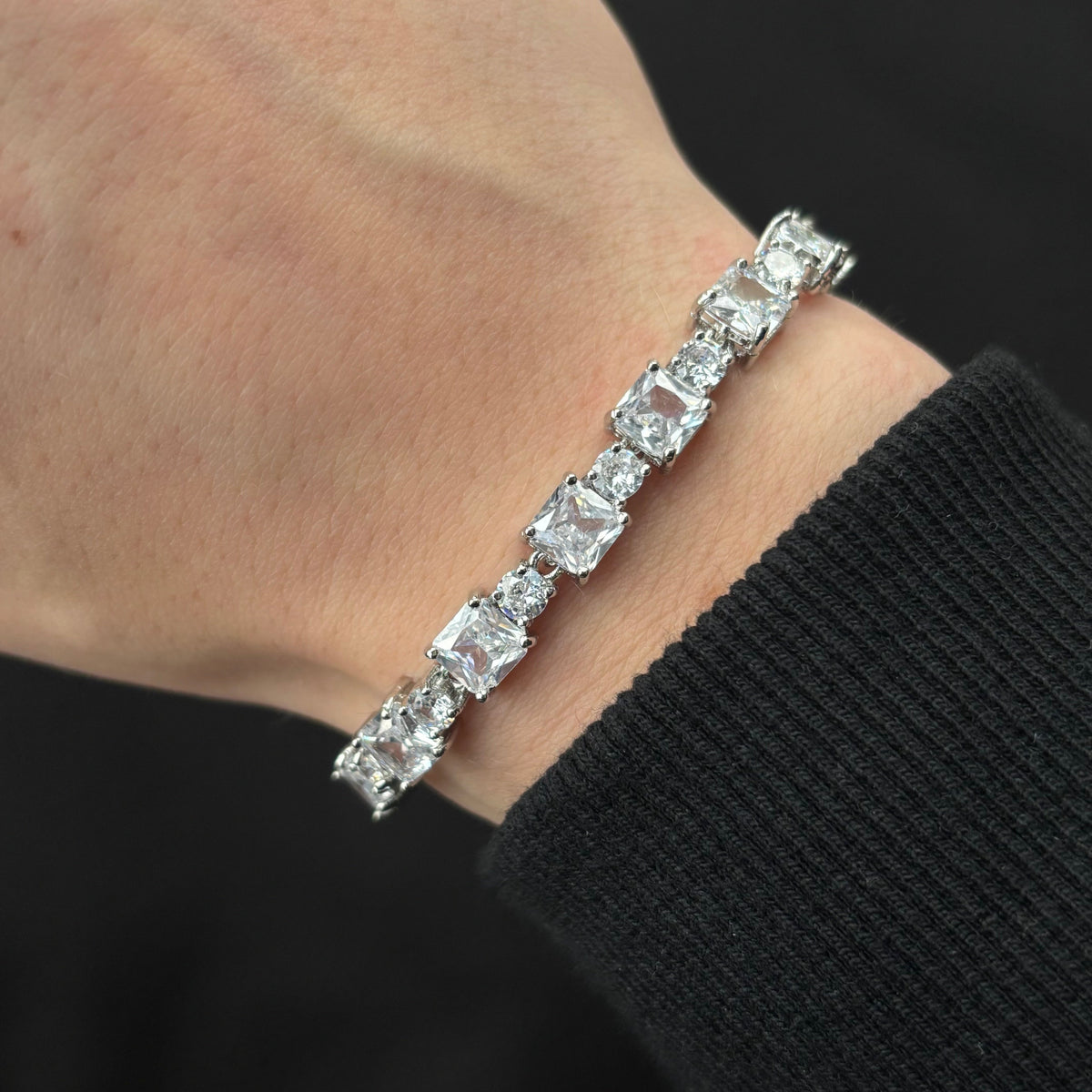 LUXE SQUARE BRACELET | SILVER