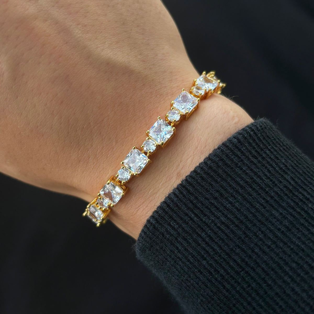 LUXE SQUARE BRACELET | GOLD