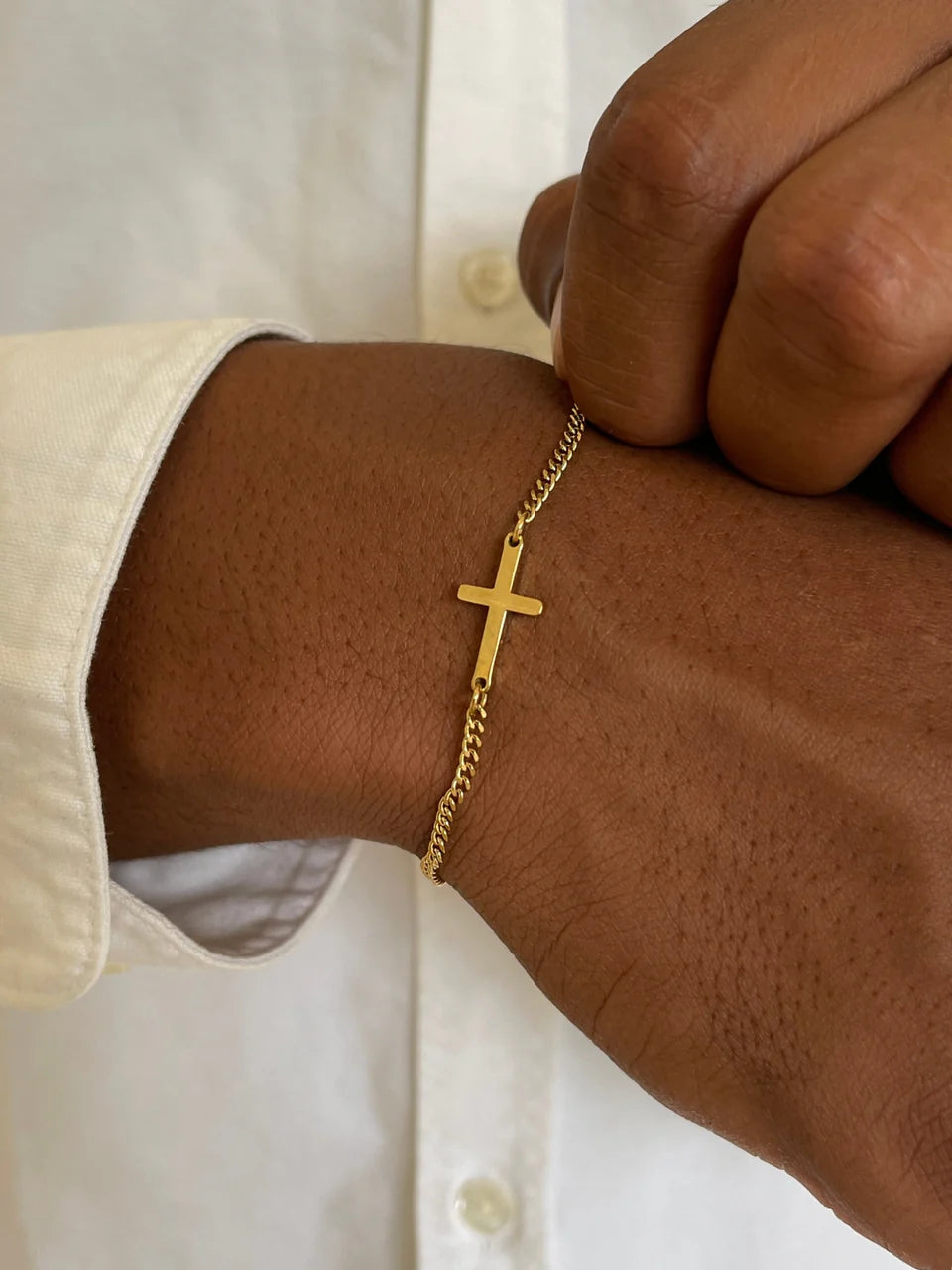 CROSS BRACELET | GOLD