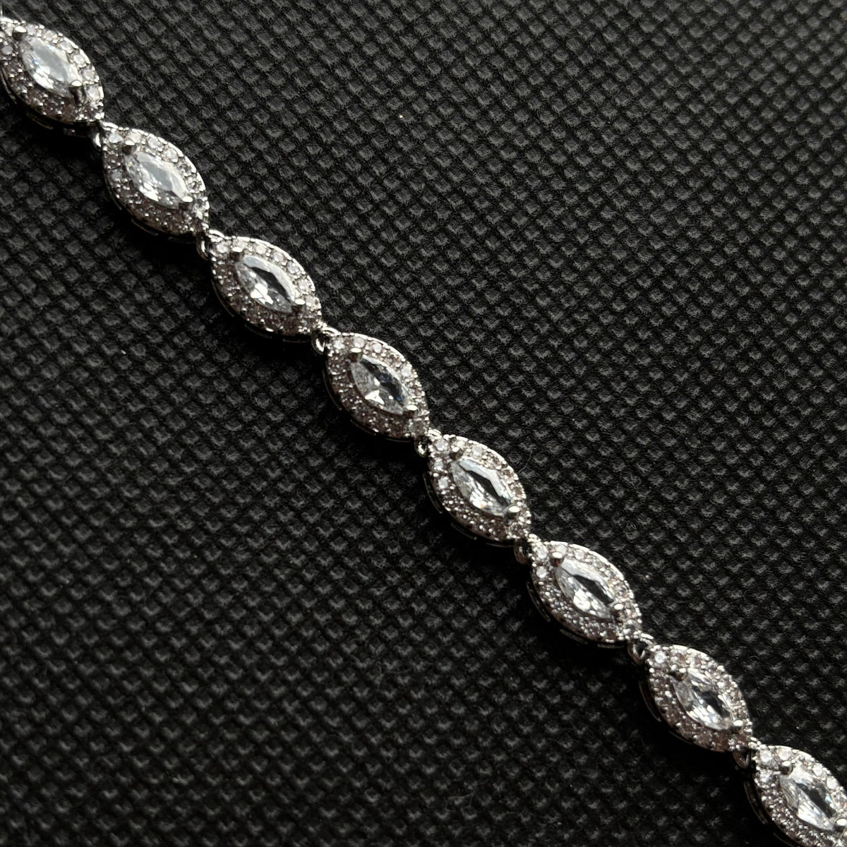 Celestial Eye Crystal Bracelet (Silver)